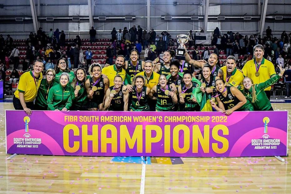 Brasil bate Argentina no segundo final e leva Sul-Americano de basquete feminino