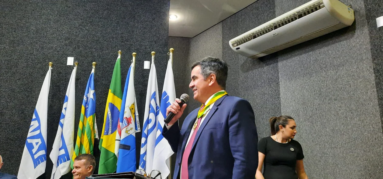 Ciro Nogueira discursando