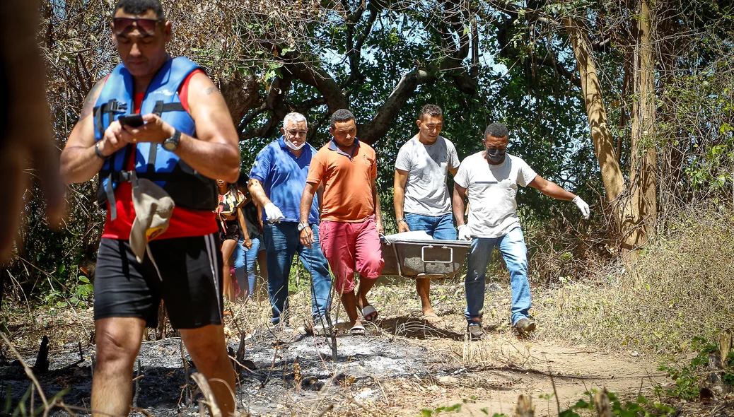 Corpo da vítima foi removido