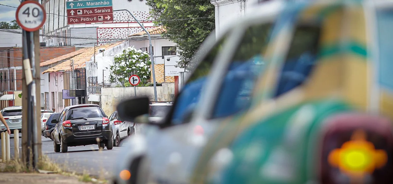 Criminoso é baleado durante tentativa de assalto no centro de Teresina