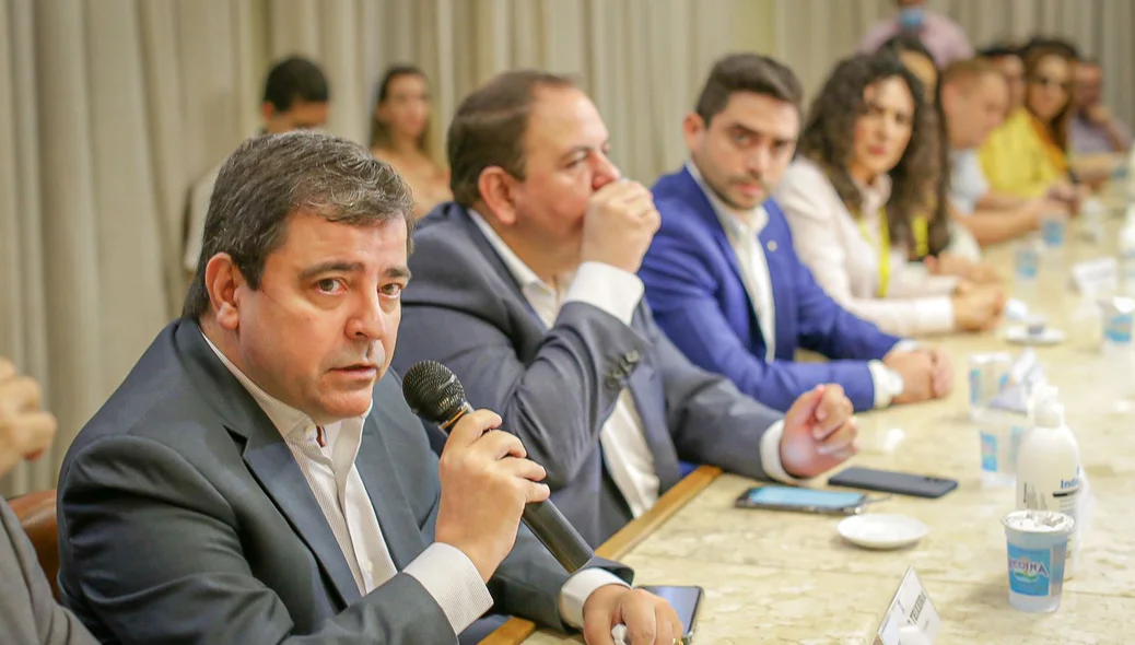 Cristiano Teixeira, Superintendente do Banco do Brasil