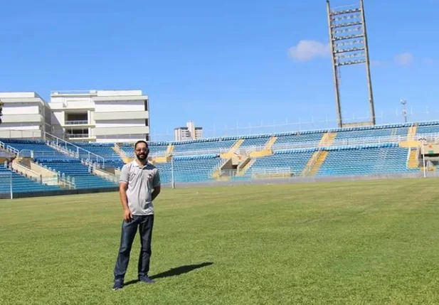 Danilo Felix, diretor de futebol do Tiradentes