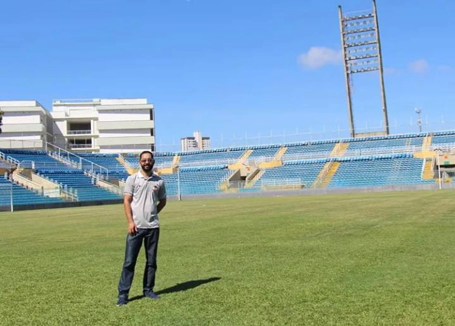 Danilo Felix, diretor de futebol do Tiradentes