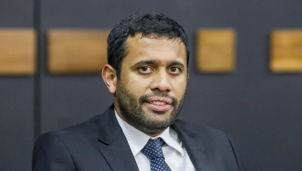 Desembargador Téssio Torres
