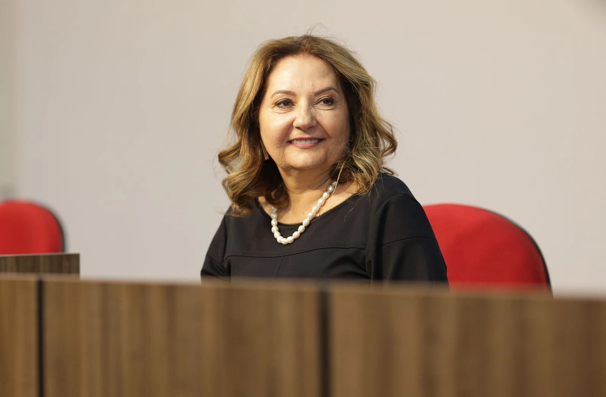 Desembargadora Liana Chaib toma posse na APLJ