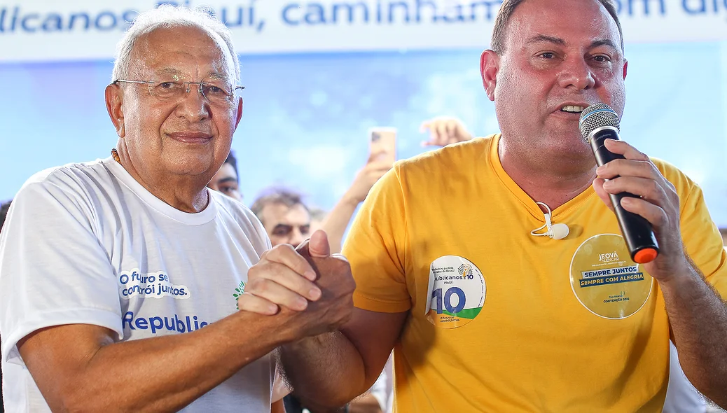 Dr. Pessoa e Jeová Alencar durante convenção do Republicanos
