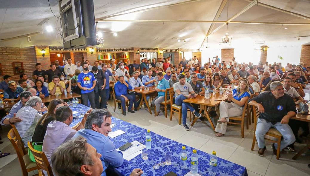 Encontro reuniu prefeitos da oposição