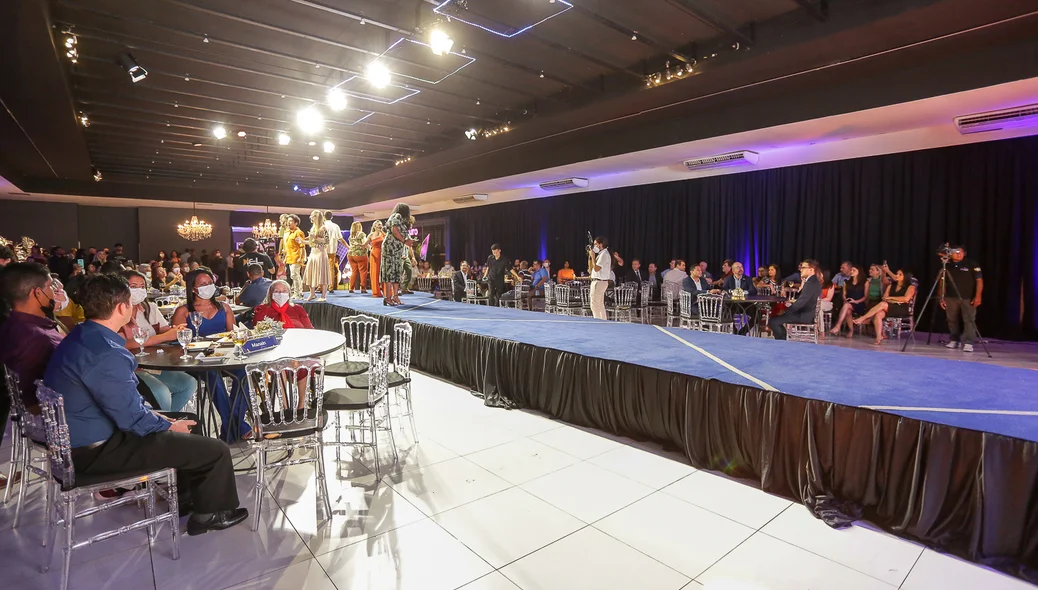 Evento aconteceu no Finess Buffet