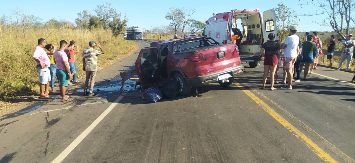 Fiat Toro envolvida no acidente na BR 135