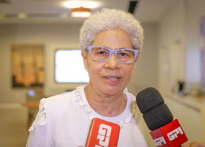 Governadora Regina Sousa