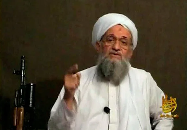 Imagem mostra principal líder da Al Qaeda após Osama Bin Laden, Ayman al-Zawahiri, em aparição em 8 de junho de 2011