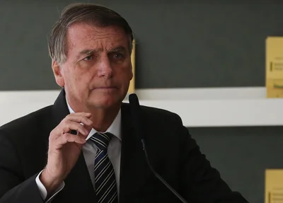 Jair Bolsonaro durante abertura da Exposição Alusiva ao Bicentenário da Independência do Brasil