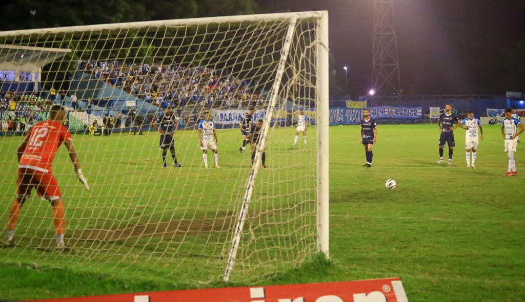 Jogo do Altos e Paysandu