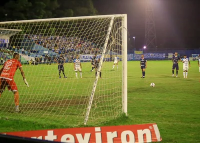 Jogo do Altos e Paysandu
