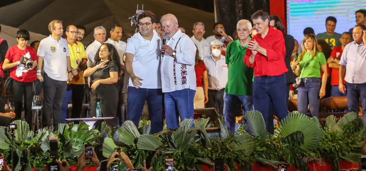 Lula ao lado de Rafael Fonteles