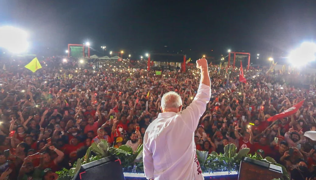 Lula durante evento em Teresina