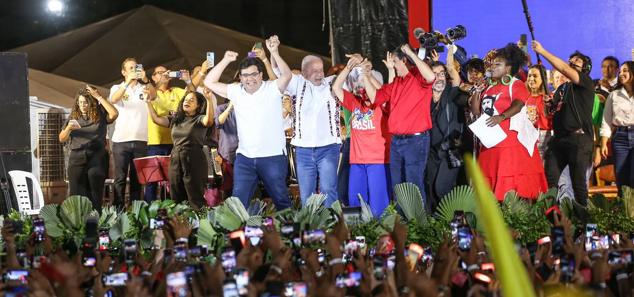 Lula durante evento em Teresina