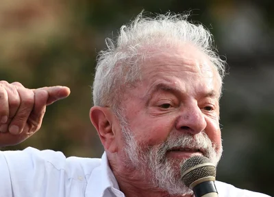 Lula em visita à fábrica da Volkswagen do Brasil