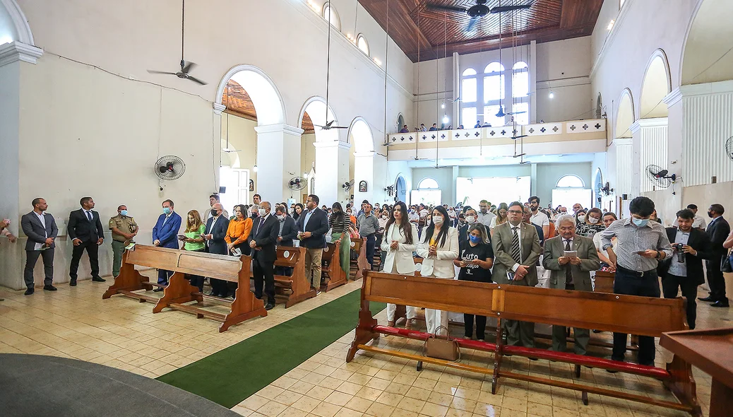 Missa aconteceu na Igreja de Nossa Senhora do Amparo