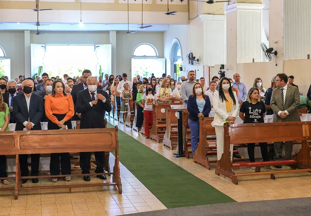Missa de comemoração dos 170 anos de Teresina