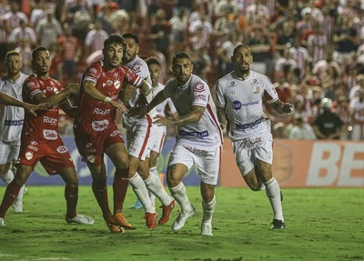 Náutico e Vila Nova se enfrentaram pela Série B no Estádio dos Aflitos