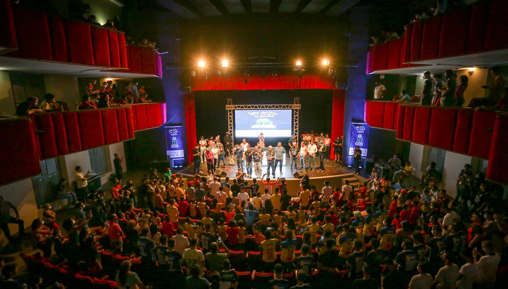 O evento aconteceu no teatro 4 de setembro