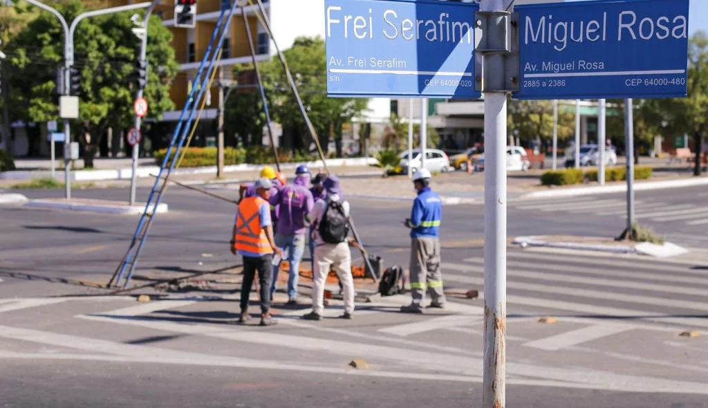 Obra de rebaixamento será realizada no cruzamento entre a Avenida Frei Serafim e Miguel Rosa