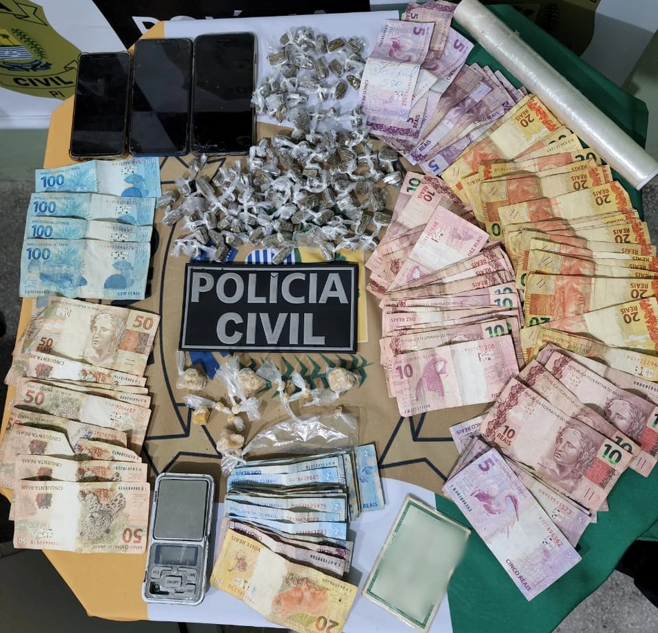 Polícia Civil prende duas pessoas e apreende crack em Campo Maior