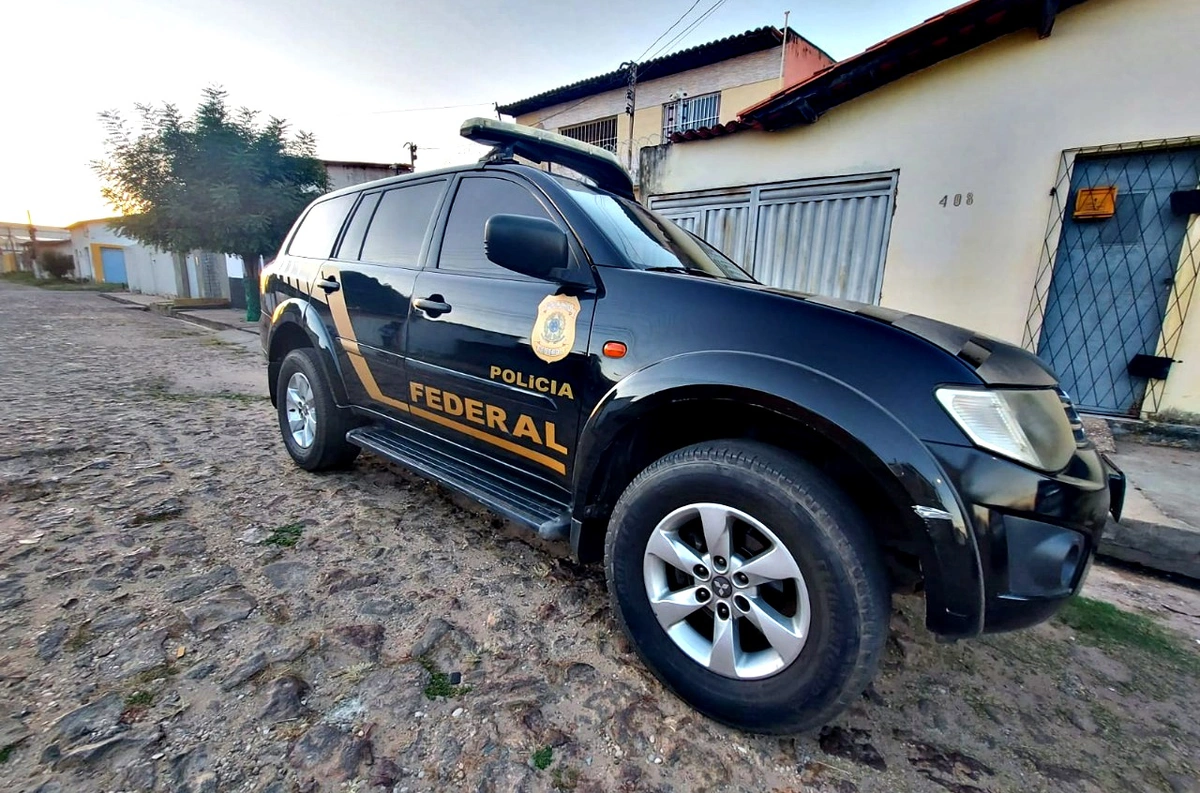 Polícia Federal deflagra operação e cumpre 4 mandados em Teresina