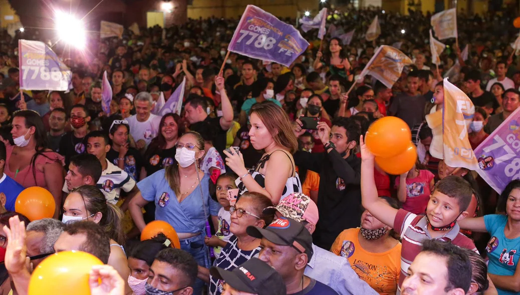 Populares acompanham lançamento de candidaturas
