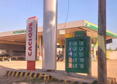 Preços dos combustíveis no posto Petrobras da Celso Pinheiro