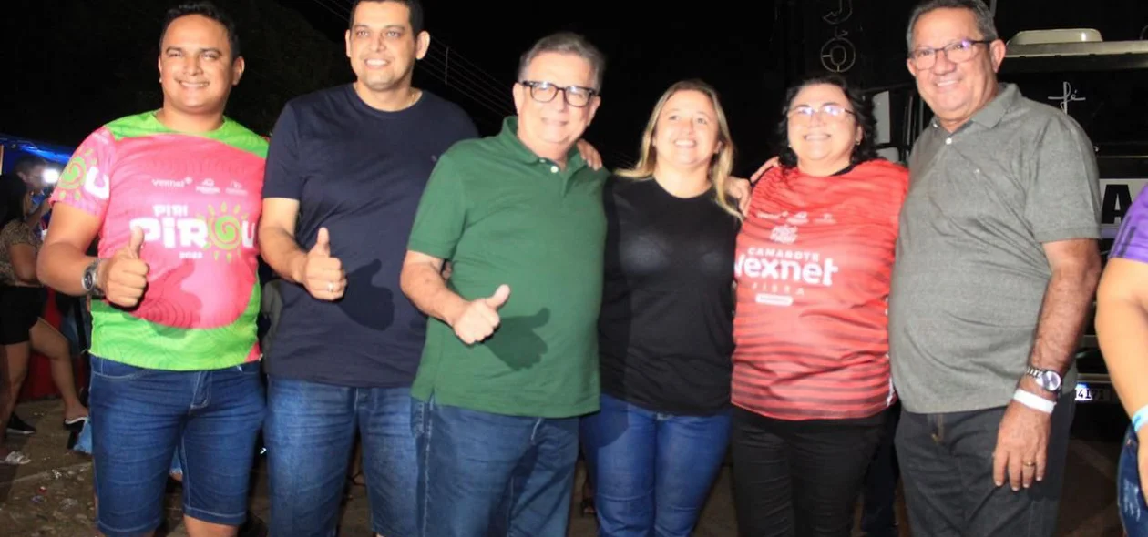 Prefeita Jôve, candidato a deputado estadual Genival e vereadores Allan Osório, Douglas Leonardo e Nayla