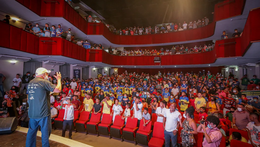Prefeito Dr Pessoa durante seu pronunciamento