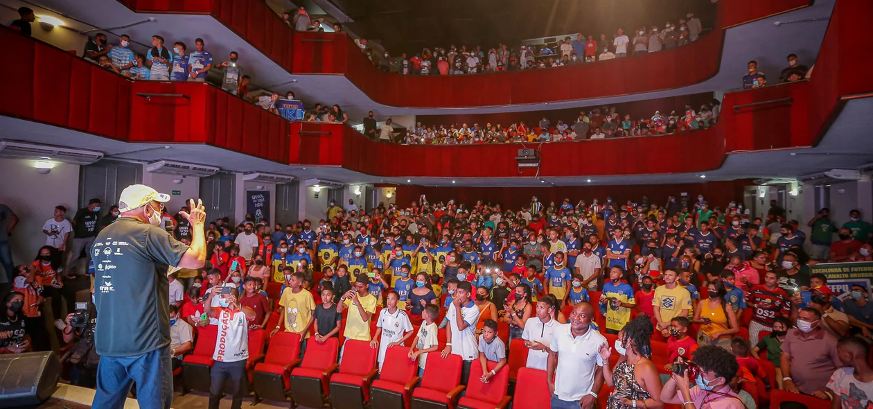 Prefeito Dr Pessoa durante seu pronunciamento