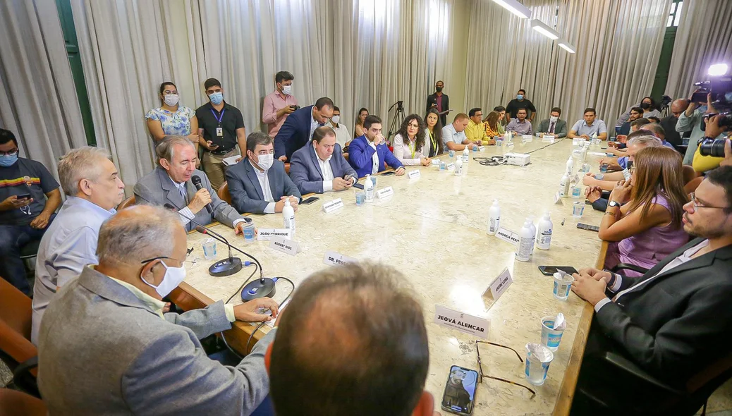 Prefeito Dr. Pessoa se reúne para assinar contrato de operação de crédito nesta quinta-feira em Teresina
