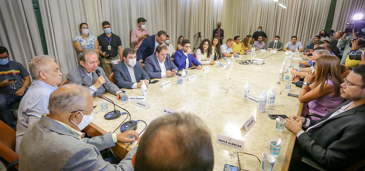 Prefeito Dr. Pessoa se reúne para assinar contrato de operação de crédito nesta quinta-feira em Teresina