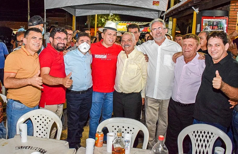 Prefeitura municipal participando do festeja cocal