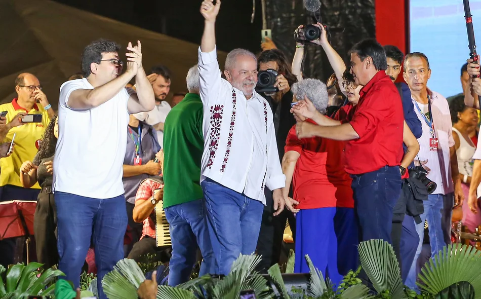 Presidenciável Lula durante evento em Teresina