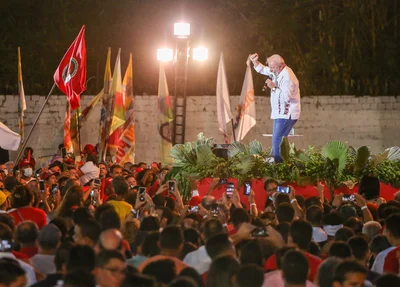 Presidenciável Lula em ato
