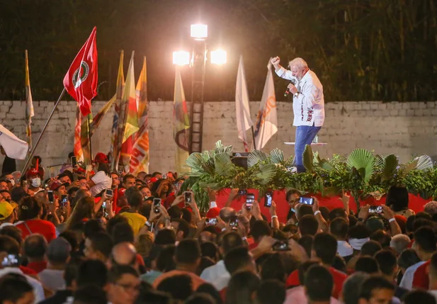 Presidenciável Lula em ato