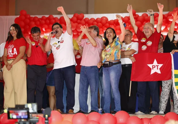 Rafael e Wellington Dias participam do lançamento da candidatura de Merlong