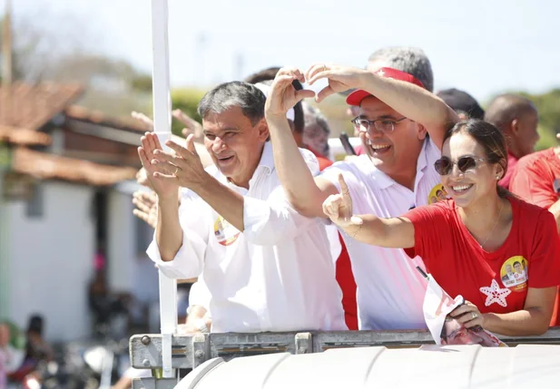 Rafael e Wellington em carreata na zona norte de Teresina