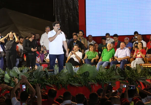 Rafael Fonteles em discurso
