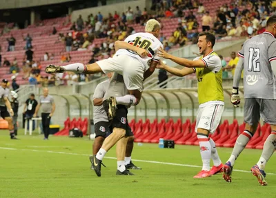 Santa Cruz e Retrô pela Série D
