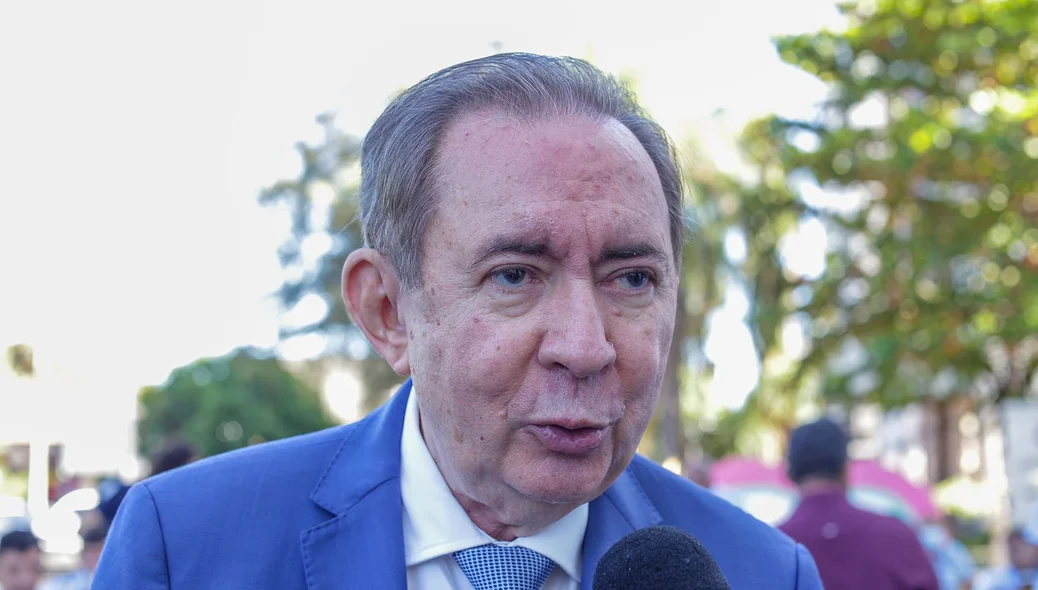 Secretário João Henrique Sousa