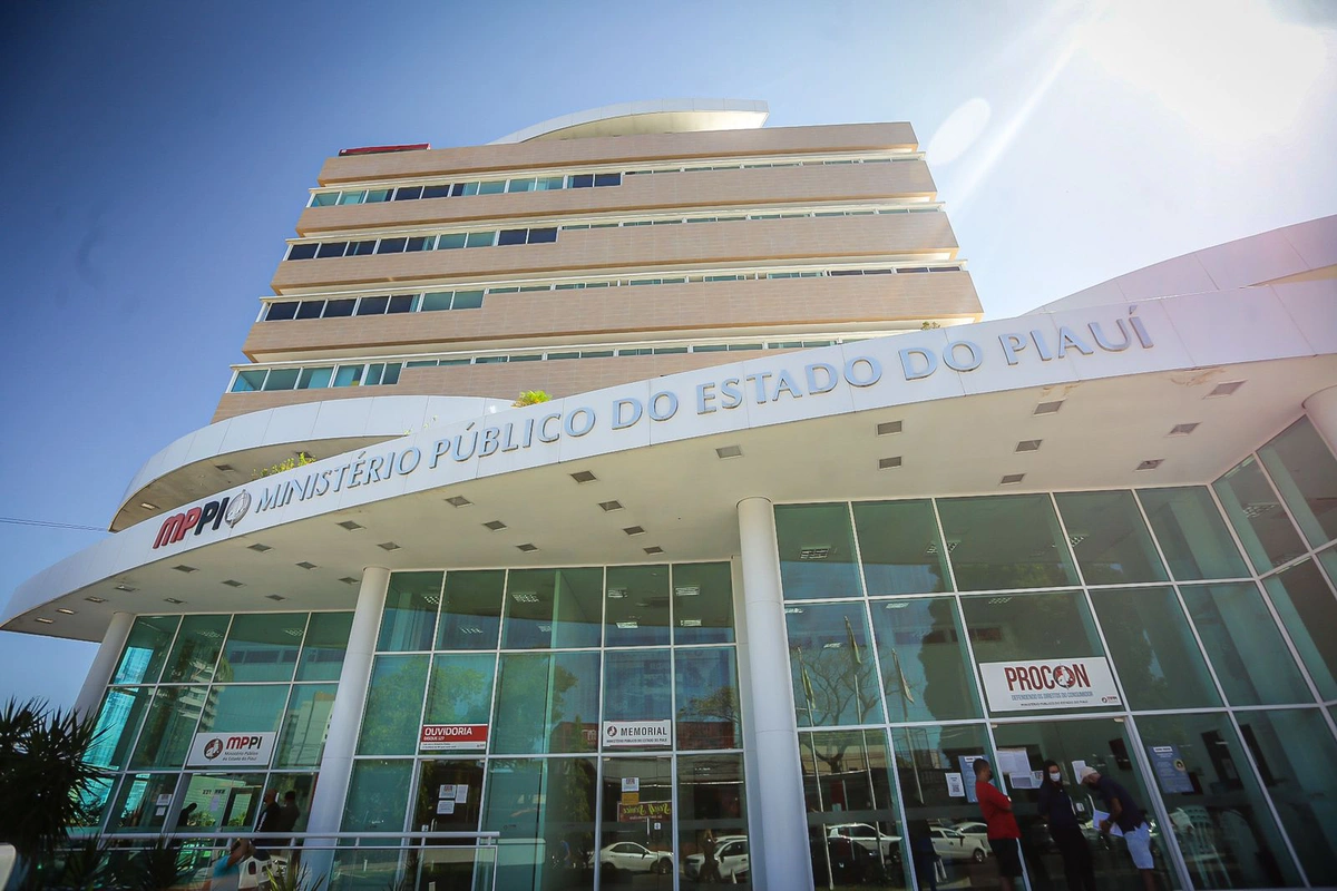 Sede do Ministério Público do Piauí, na Avenida Lindolfo Monteiro