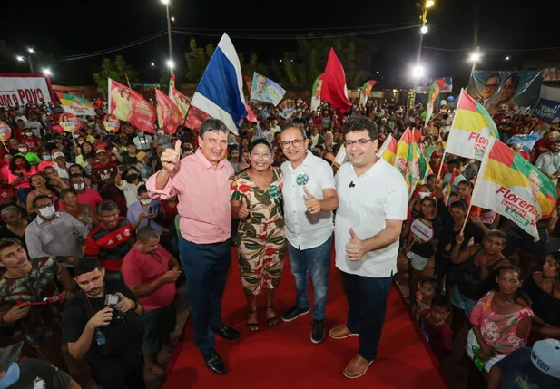 Time do povo reunido no litoral piauiense
