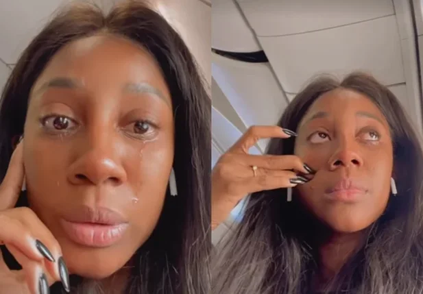 A modelo Camilla de Lucas chora ao relatar racismo sofrido em avião nos EUA