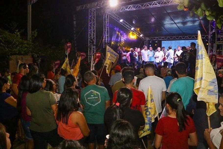 Apoiadores marcaram presença
