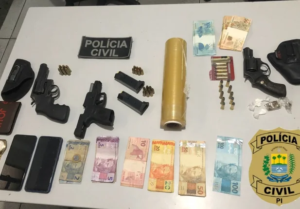 Apreensões no povoado Soinho